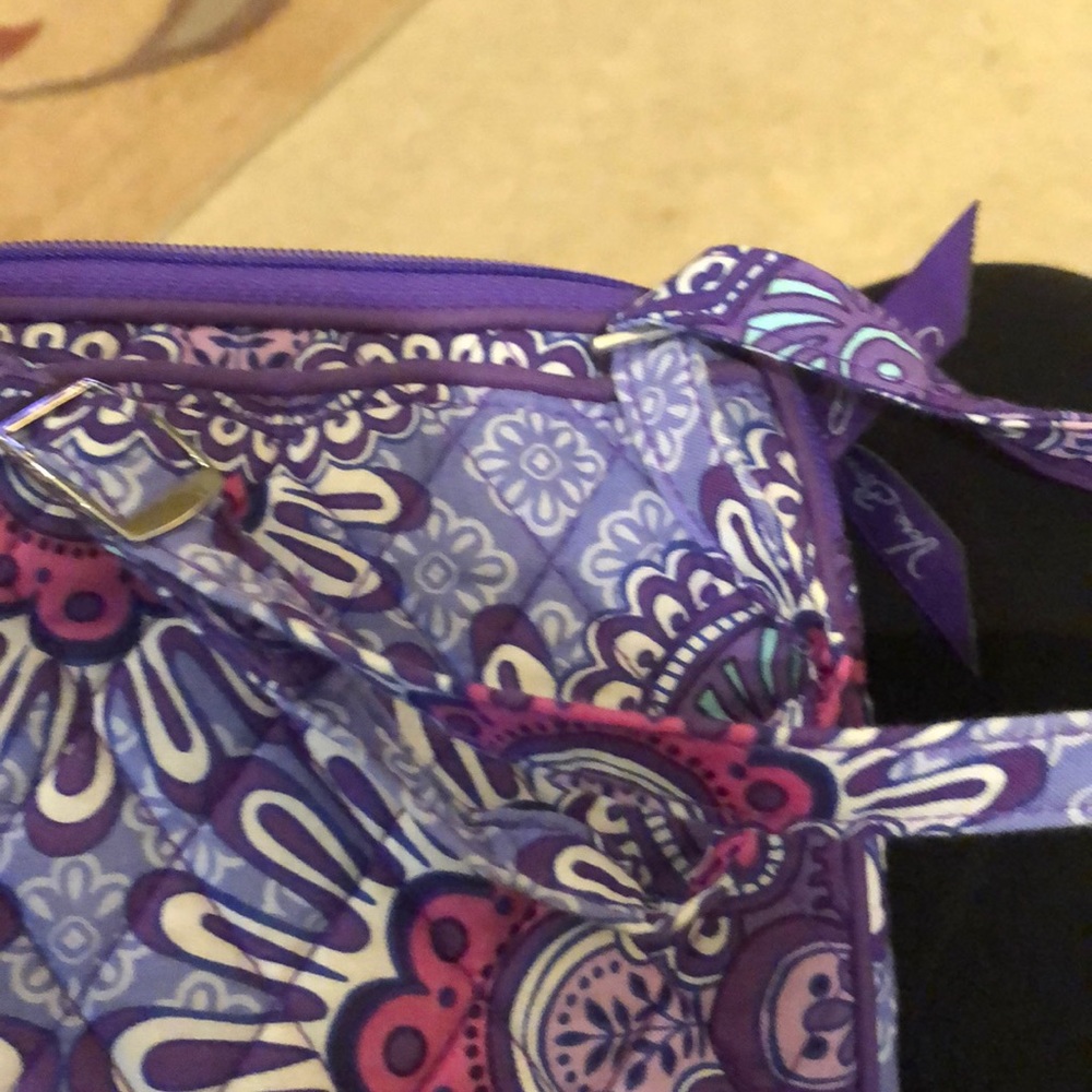 Vera Bradley crossbody small purse - Picture 9 of 10
